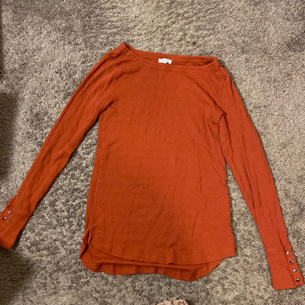 sweater/ longsleeve